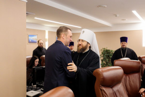 Архиереев Саратовской митрополии принял губернатор региона