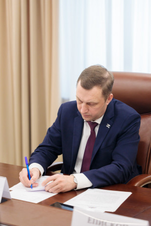 Архиереев Саратовской митрополии принял губернатор региона