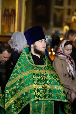 Митрополит Игнатий совершил всенощное бдение в Покровском соборе г. Саратова