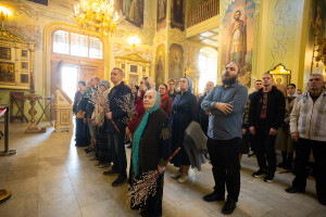 Митрополит Игнатий совершил всенощное бдение в Покровском соборе г. Саратова