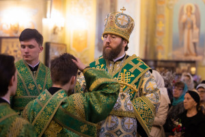 Митрополит Игнатий совершил всенощное бдение в Покровском соборе г. Саратова