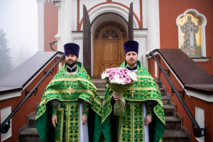 Божественная литургия в Свято-Троицком кафедральном соборе г. Саратова