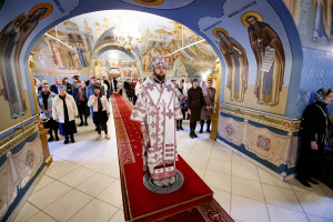 Вечерня в соединении с Крещальной литургией в Свято-Троицком кафедральном соборе г. Саратова
