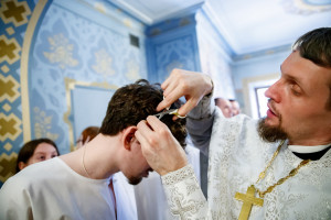 Вечерня в соединении с Крещальной литургией в Свято-Троицком кафедральном соборе г. Саратова