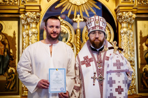 Вечерня в соединении с Крещальной литургией в Свято-Троицком кафедральном соборе г. Саратова