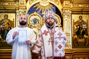 Вечерня в соединении с Крещальной литургией в Свято-Троицком кафедральном соборе г. Саратова