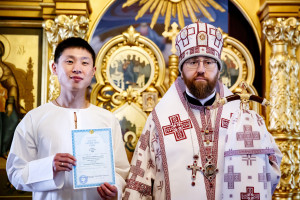 Вечерня в соединении с Крещальной литургией в Свято-Троицком кафедральном соборе г. Саратова