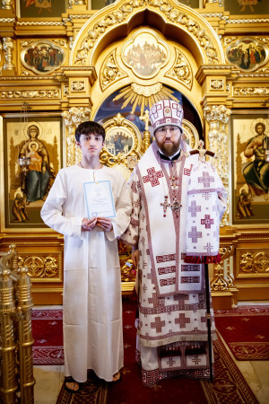 Вечерня в соединении с Крещальной литургией в Свято-Троицком кафедральном соборе г. Саратова