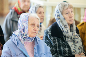 Митрополит Игнатий совершил Божественную литургию в Покровском храме г. Петровска