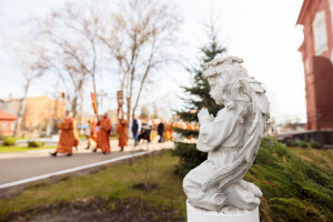 Митрополит Игнатий совершил Божественную литургию в Покровском храме г. Петровска