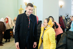 Митрополит Игнатий совершил Божественную литургию в Покровском храме г. Петровска