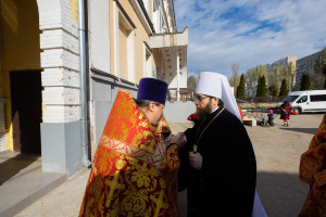 Митрополит Игнатий совершил Божественную литургию в храме святой равноапостольной Марии Магдалины г. Саратова