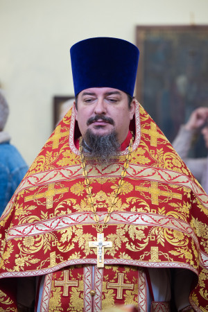 Митрополит Игнатий совершил Божественную литургию в храме святой равноапостольной Марии Магдалины г. Саратова