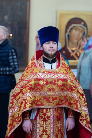 Митрополит Игнатий совершил Божественную литургию в храме святой равноапостольной Марии Магдалины г. Саратова