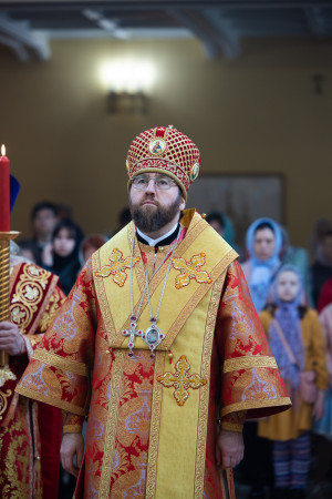 Митрополит Игнатий совершил Божественную литургию в храме святой равноапостольной Марии Магдалины г. Саратова