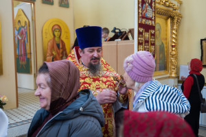 Митрополит Игнатий совершил Божественную литургию в храме святой равноапостольной Марии Магдалины г. Саратова
