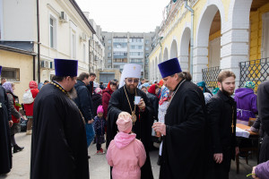 Митрополит Игнатий совершил Божественную литургию в храме святой равноапостольной Марии Магдалины г. Саратова