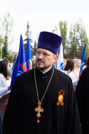 Митрополит Игнатий принял участие в торжествах в честь годовщины Великой Победы