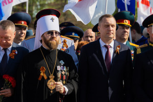 Митрополит Игнатий принял участие в торжествах в честь годовщины Великой Победы