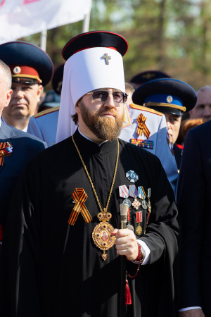 Митрополит Игнатий принял участие в торжествах в честь годовщины Великой Победы