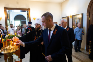 Митрополит Игнатий принял участие в торжествах в честь годовщины Великой Победы