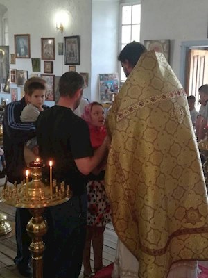 В Вязовке прошло крещение в реке