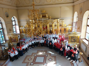 В храме Саратовской семинарии прошел V Пасхальный хоровой фестиваль «Песнь принесем Владыце»