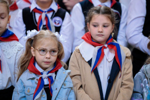 Последний звонок в в Покровской православной классической гимназии имени святого благоверного князя Александра Невского г. Саратова
