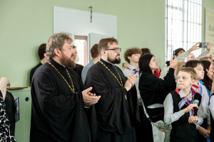 Последний звонок в в Покровской православной классической гимназии имени святого благоверного князя Александра Невского г. Саратова