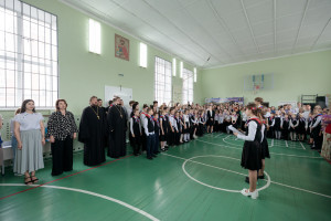 Последний звонок в в Покровской православной классической гимназии имени святого благоверного князя Александра Невского г. Саратова