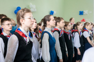 Последний звонок в в Покровской православной классической гимназии имени святого благоверного князя Александра Невского г. Саратова
