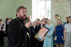 Последний звонок в в Покровской православной классической гимназии имени святого благоверного князя Александра Невского г. Саратова