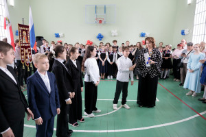 Последний звонок в в Покровской православной классической гимназии имени святого благоверного князя Александра Невского г. Саратова