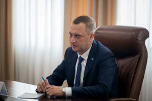 Митрополит Игнатий встретился с губернатором Саратовской области Романом Викторовичем Бусаргиным