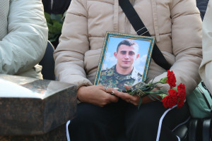 В парке Победы увековечили память погибших земляков в ходе специальной военной операции