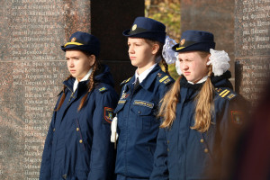 В парке Победы увековечили память погибших земляков в ходе специальной военной операции