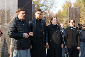 В парке Победы увековечили память погибших земляков в ходе специальной военной операции