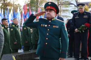 В парке Победы увековечили память погибших земляков в ходе специальной военной операции