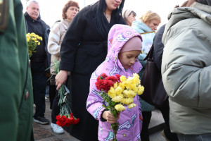 В парке Победы увековечили память погибших земляков в ходе специальной военной операции