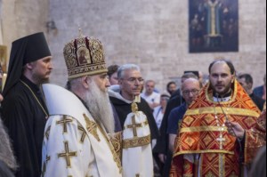 В день памяти святителя Николая Чудотворца Митрополит Лонгин возглавил Литургию в верхнем храме базилики святителя Николая г. Бари (Италия)