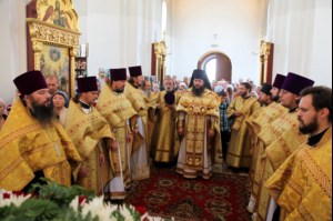 Начало крестного хода в Вавилов Дол