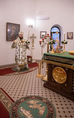 Митрополит Игнатий совершил всенощное бдение в храме преподобного Сергия Радонежского г. Саратова