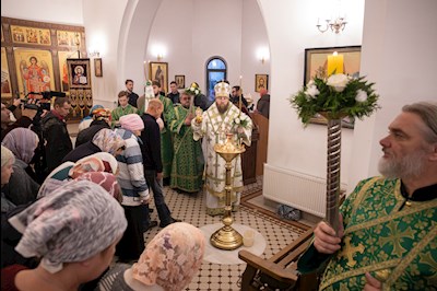Митрополит Игнатий совершил всенощное бдение в храме преподобного Сергия Радонежского г. Саратова