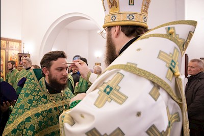Митрополит Игнатий совершил всенощное бдение в храме преподобного Сергия Радонежского г. Саратова