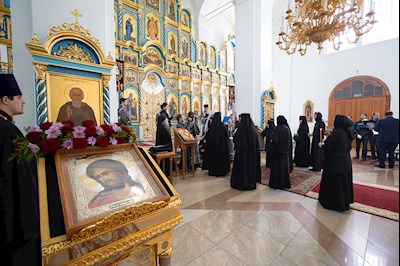 Митрополит Игнатий посетил с архипастырским визитом Свято-Сергиевский женский монастырь с. Алексеевка Базарно-Карабулакского района