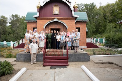 Митрополит Игнатий посетил храмы Вольского благочиния