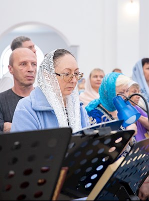 Митрополит Игнатий совершил малое освящение храма святителя Тихона Задонского г. Саратова и Божественную литургию в новоосвященном храме
