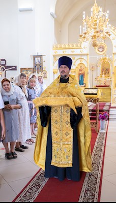 Митрополит Игнатий посетил храмы Вольского благочиния
