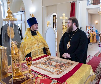 Митрополит Игнатий посетил храмы Вольского благочиния