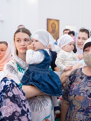 Митрополит Игнатий совершил малое освящение храма святителя Тихона Задонского г. Саратова и Божественную литургию в новоосвященном храме